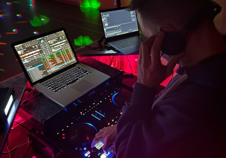 York Wedding DJ 1